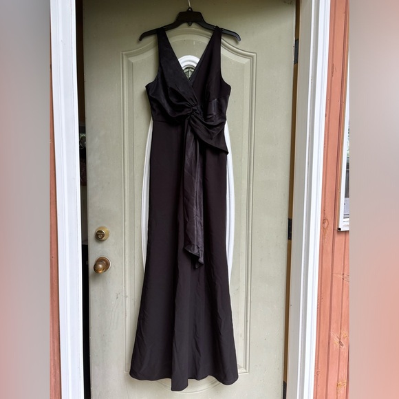 Black Maxi Luxury Dress with Silk hang | with tags - Picture 1 of 6